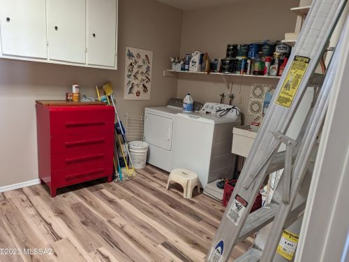 515 Camino Del Poso, Green Valley AZ 85614-2307 exterior