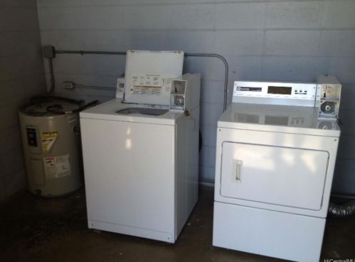 2458 Wilder Ave, Honolulu HI 96822-4698 exterior