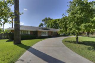 201 Orangewood Ave, Phoenix AZ  85020-4848 exterior