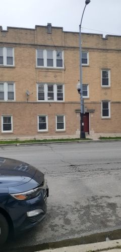3043 Laramie Ave, Chicago, IL 60641-5053