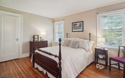 13 Cres, Maplewood NJ 07040-2708 exterior