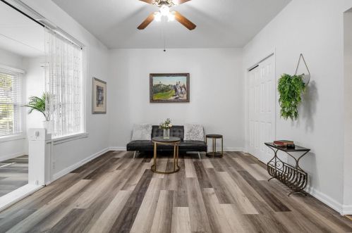 4005 Schiller Pl, Saint Louis MO 63116-3347 exterior