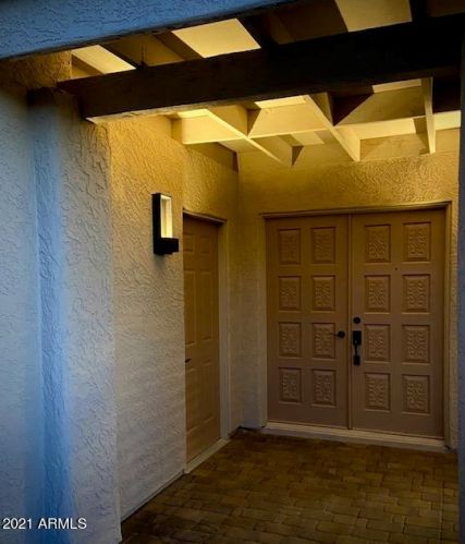 9203 Olive Ln, Chandler AZ  85248-6501 exterior