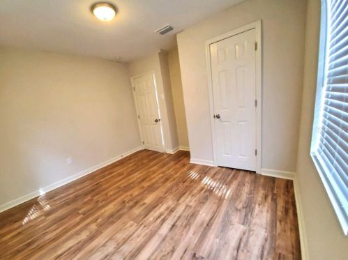 8605 10th St, Tampa FL 33604-1781 exterior