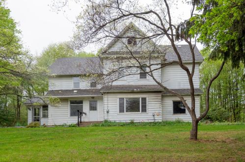 5601 14th St, Kalamazoo, MI 49009-5489