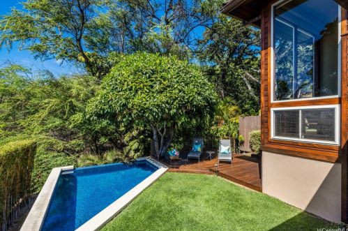 2984 Makalei Pl, Honolulu HI 96815-4743 exterior