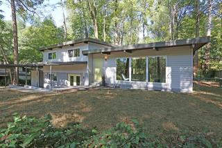 3524 Summitridge Dr, Atlanta, GA 30340-4116