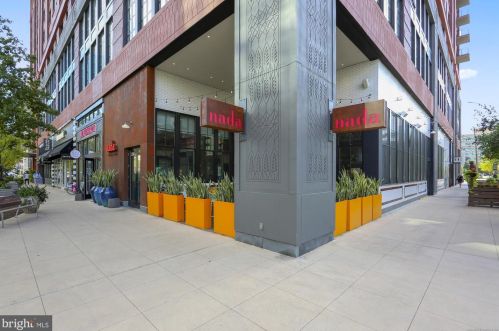 1904 Lewis Ave, Rockville MD 20851-2330 exterior