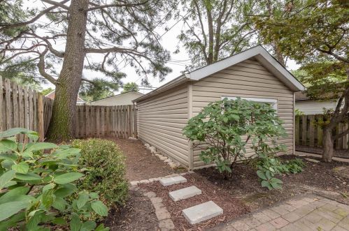 5536 Devonshire Ave, Saint Louis MO 63109-2863 exterior