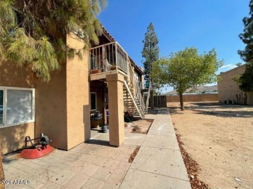 2725 Beck Ln, Phoenix AZ 85032-4255 exterior