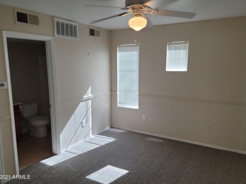 18250 Cave Creek Rd, Phoenix AZ  85032-1004 exterior