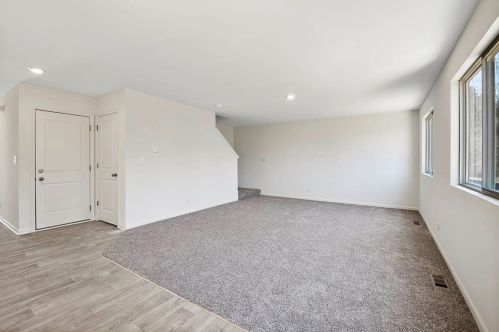 2006 Serenity Ln, Bull Valley IL 60098-7017 exterior