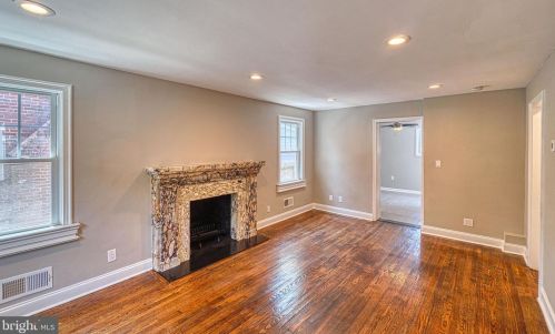 2818 18th St, Washington DC  20018-2402 exterior