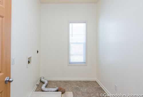 930 Sheldon Ave, Grand Rapids MI 49507-1166 exterior