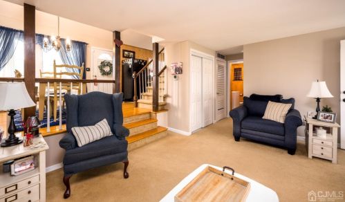 134 Brown Ave, Iselin NJ 08830-2502 exterior