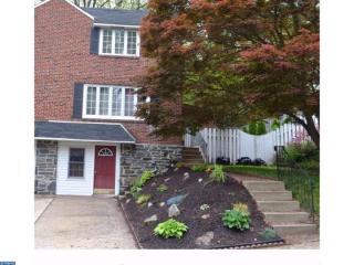 741 Cinnaminson St, Philadelphia, PA 19128-1511