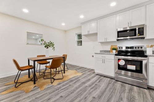 2850 Fls Dr, Dallas TX 75211-9008 exterior