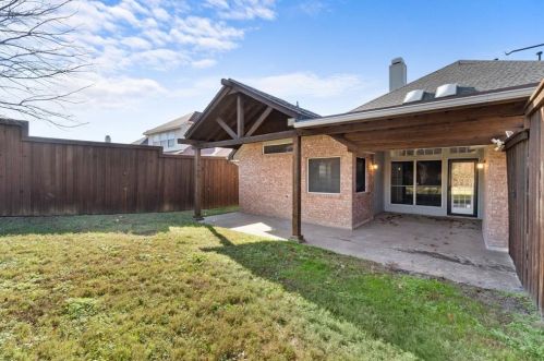 4328 Biscayne Dr, Frisco TX 75056-4044 exterior