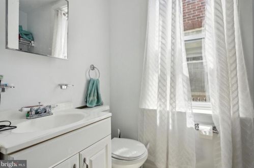 1208 Federal St, Philadelphia PA 19146-3828 exterior