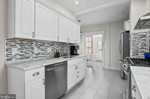 1351 Franklin St, Washington DC  20017-2447 exterior