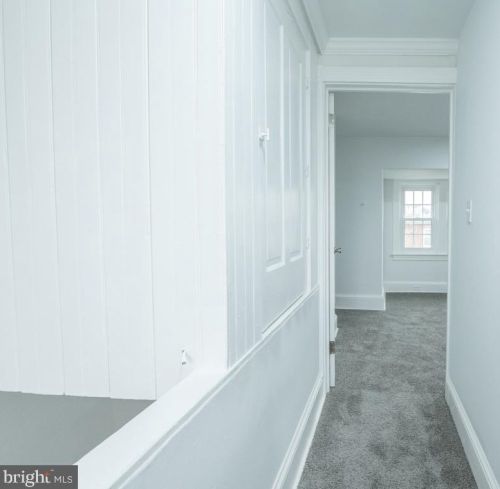 355 Ross St, Lancaster PA 17602-1941 exterior