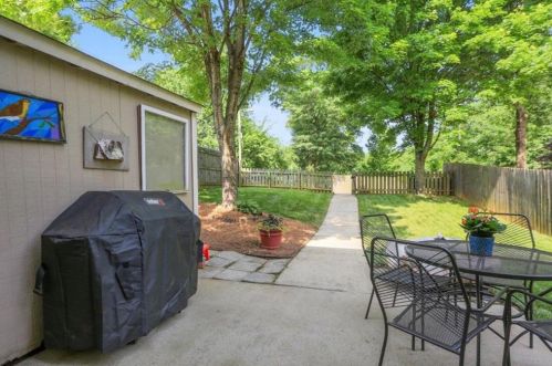 1888 Mallard St, Atlanta GA 30318-2724 exterior