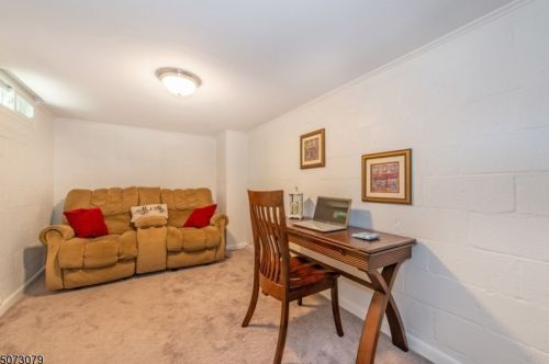 12 Fiddlers Elbow Trl, Kinnelon NJ  07405-2812 exterior