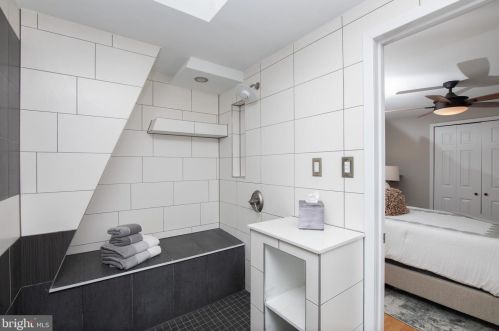 23 Ridgeway Ave, Manor PA 19036-1924 exterior