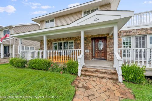 606 North Blvd, Belmar NJ  07719-2945 exterior