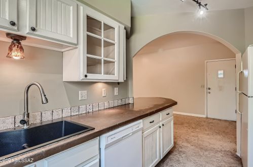 8731 7 St, Tucson AZ 85719-5507 exterior