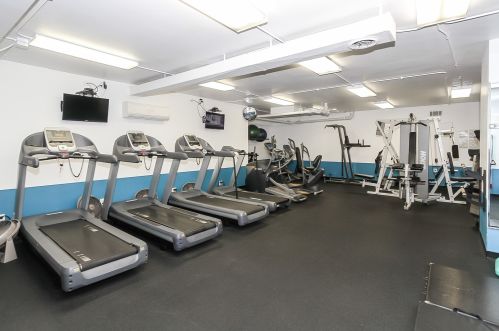 3150 Lake Shore Dr, Chicago IL  60657-4810 exterior