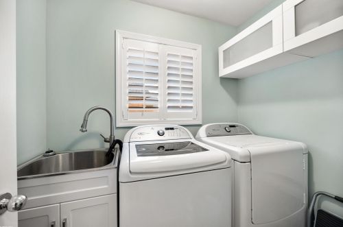 21462 Marina Cir, Macomb Township MI  48044-1323 exterior