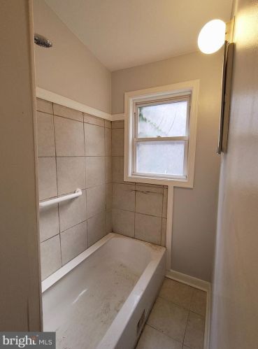 3715 15th St, Philadelphia PA 19140-3601 exterior