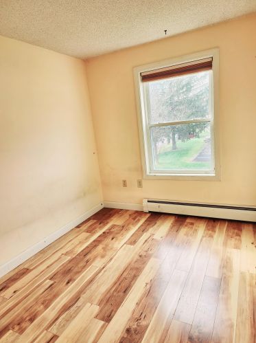 84 Modena Dr, Concord NH  03303-1550 exterior