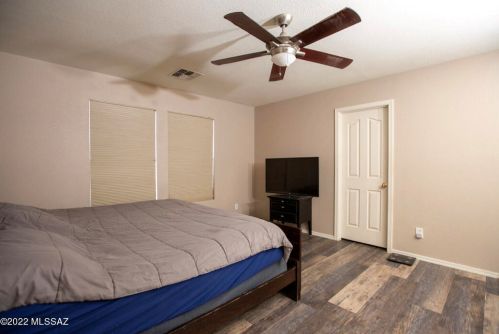 6116 Bramble St, Tucson AZ 85756-8785 exterior