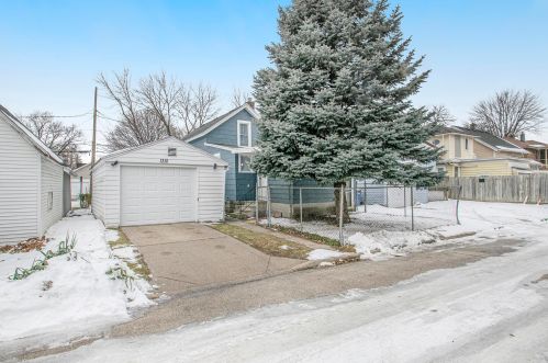 1310 Mcreynolds Ave, Grand Rapids MI 49504-3118 exterior