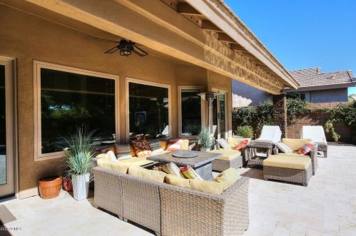 4515 Chisum Trl, Phoenix AZ  85050-8568 exterior