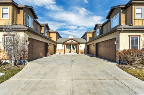 1491 Tuscan Oak Way, Sandy UT 84092-4601 exterior