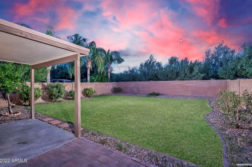 27601 25th Dr, Phoenix AZ  85085-4724 exterior