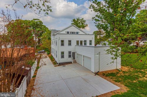 907 Gilbert Rd, Rockville MD  20851-1315 exterior