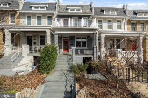 1268 Owen Pl, Washington, DC 20002-2808