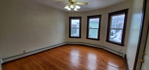 42 Adams St, Worcester MA 01604-1673 exterior