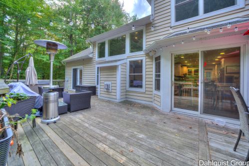 1626 Orshal Rd, Meskegon MI 49445-8804 exterior