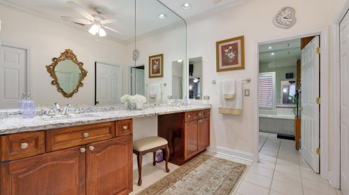 1413 Pr Ave, Chicago IL 60628-6232 exterior