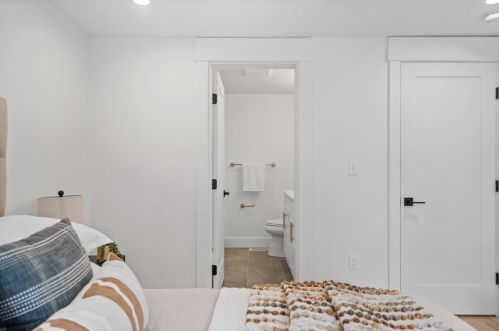 362 8th St, Boston MA 02127-2911 exterior