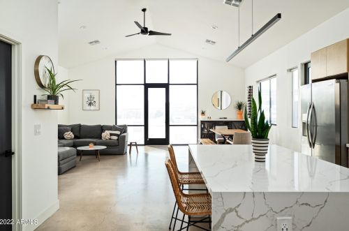 2505 14th St, Phoenix AZ 85006-1120 exterior