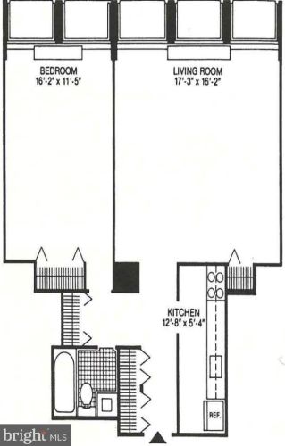 200 Locust St, Philadelphia PA 19106-3915 exterior