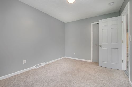 1016 Green Creek Rd, Meskegon MI  49445-1838 exterior