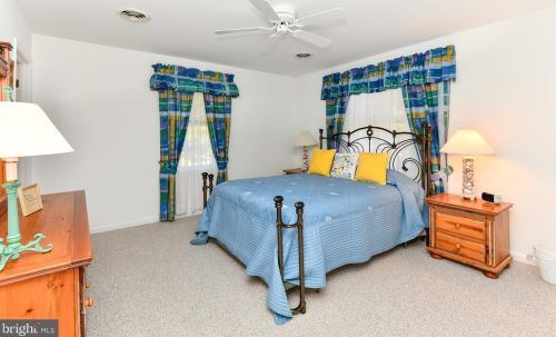 18247 Oak Ln, Lewes DE 19958 exterior