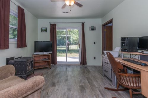 5555 2 St, Kalamazoo MI 49009-8576 exterior